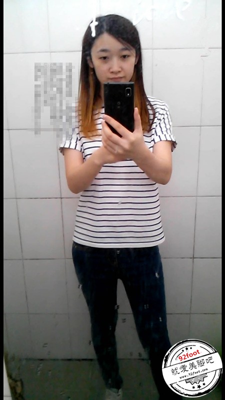 009��λŮ���ר������MV [00_07_30][20151105-155857-7].JPG