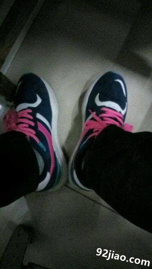 ζ������������ͼ��ɫ�������죬ζ������Ů��������� (2).jpg