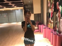 �����㽡��������Ƭ�������㴩�ĺ�ζЬ�����ǲ�һ���ĸо�